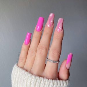 Star’t Beauty Lab | Маникюр на март: 13 модных идей на длинные ногти
